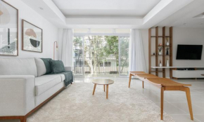 Tabas Espaçoso apê no Jardim Botânico JB0003
